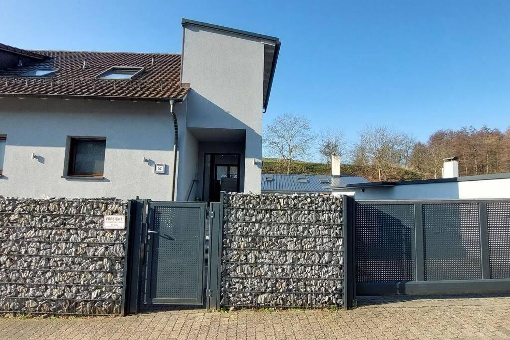 Grosse Tolle 4 Zimmer Ferienwohnung Im Herzen Des Odenwaldes Mörlenbach Εξωτερικό φωτογραφία