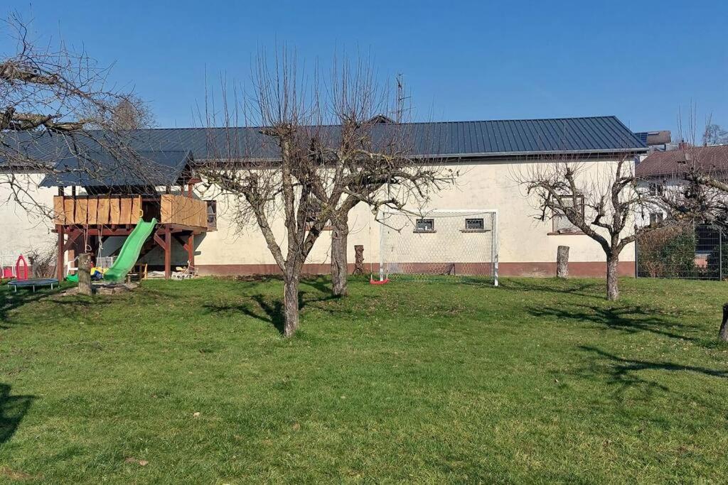 Grosse Tolle 4 Zimmer Ferienwohnung Im Herzen Des Odenwaldes Mörlenbach Εξωτερικό φωτογραφία